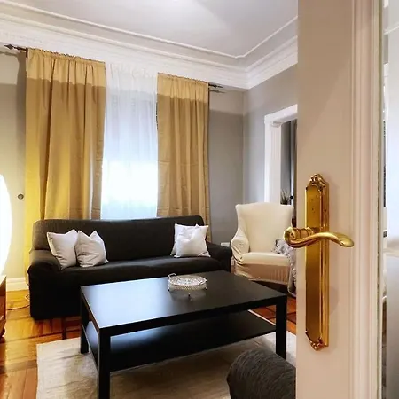 Centrica Y Amplia Vivienda Turistica Con Wifi Appartement Bilbao Buitenkant foto