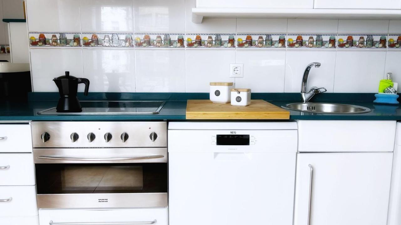 Centrica Y Amplia Vivienda Turistica Con Wifi Appartement *