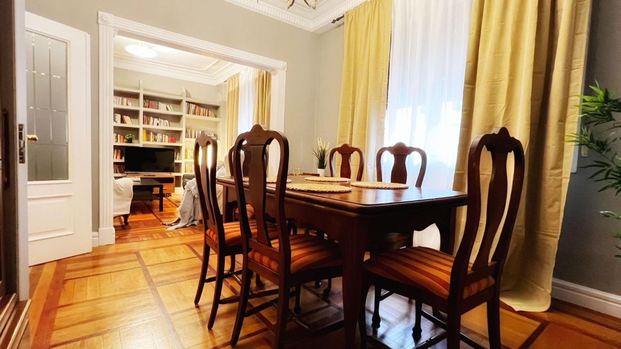 Apartament Centrica Y Amplia Vivienda Turistica Con Wifi