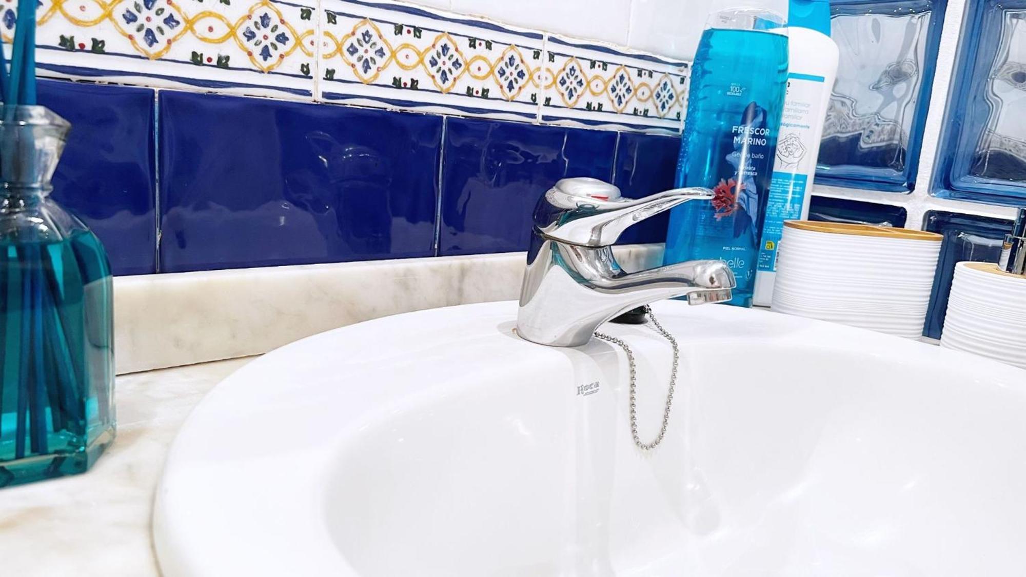 Centrica Y Amplia Vivienda Turistica Con Wifi Apartament